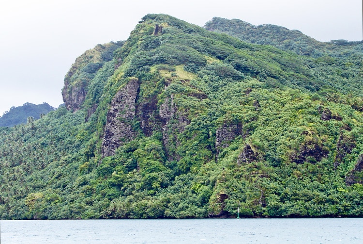 Hoe a Hiro, Pagaie de Hiro à Huahine