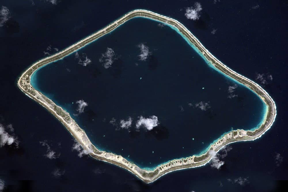 Atoll de Tureia, Tuamotu. Photo NASA