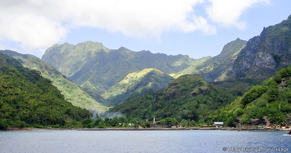 Baie de Omoa à Fautu Hiva. Photo Heidy Baumgartner Lesage