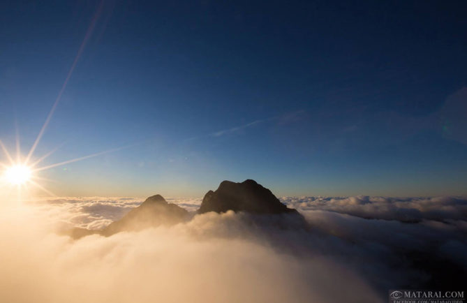 Mont Orohena, Tahiti. Photo Matarai
