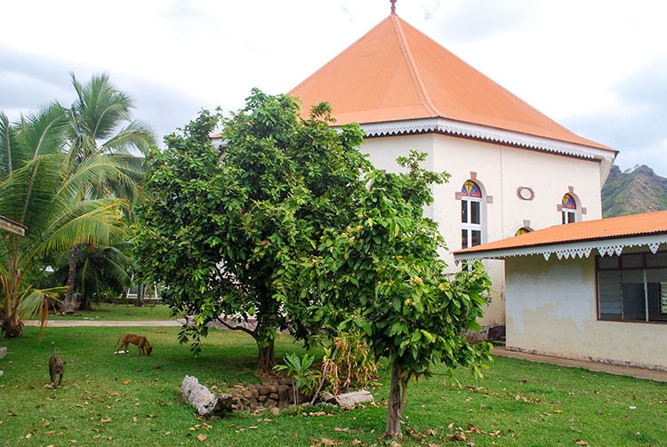 Source du temple Ebenezer de Papetoai à Moorea.