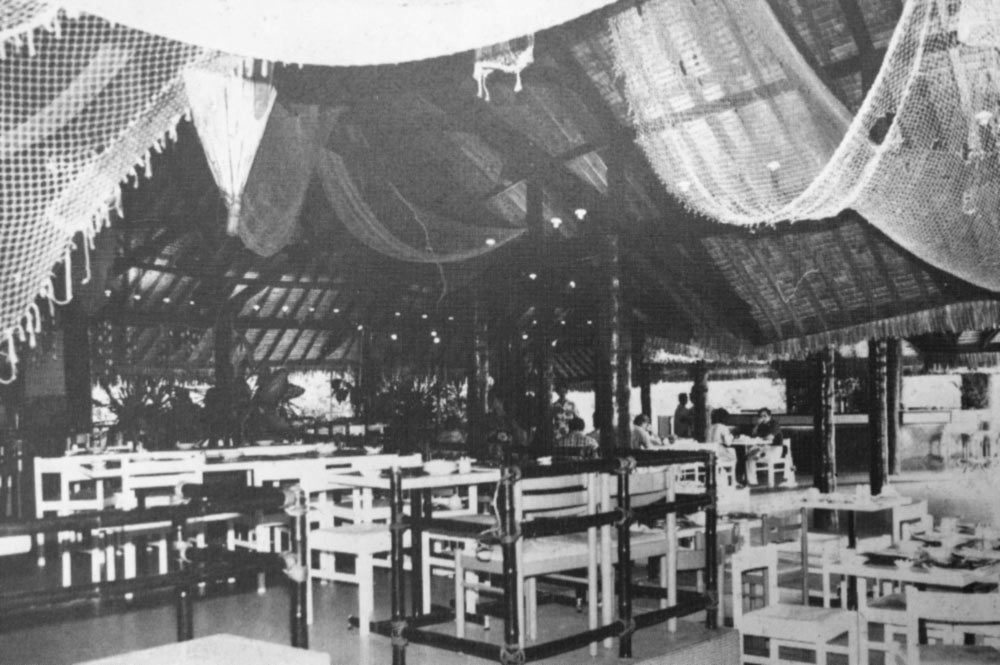 L'intérieur du Royal Papeete dans les années 1970