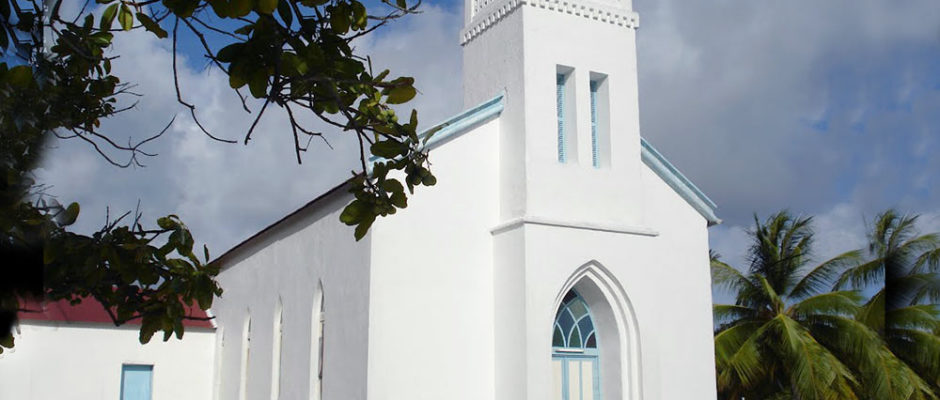EEglise Saint-Anne de Vahitahi. Photo Vuillermoz