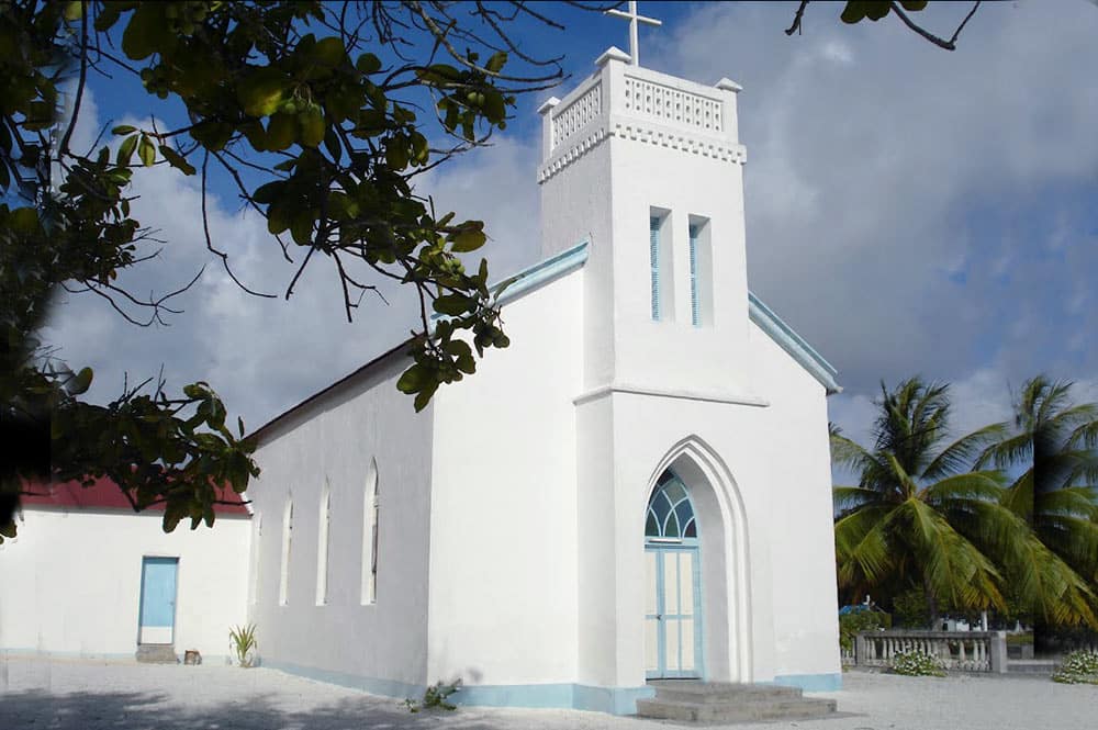 EEglise Saint-Anne de Vahitahi. Photo Vuillermoz