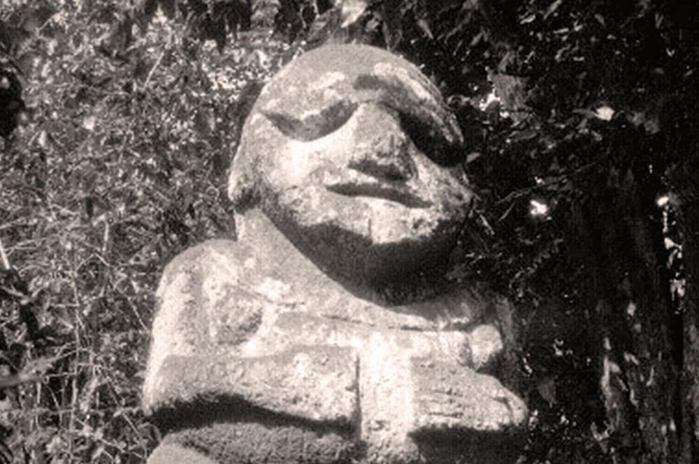 Le tiki farceur de Mamao à Papeete. Photo Pierre Verger