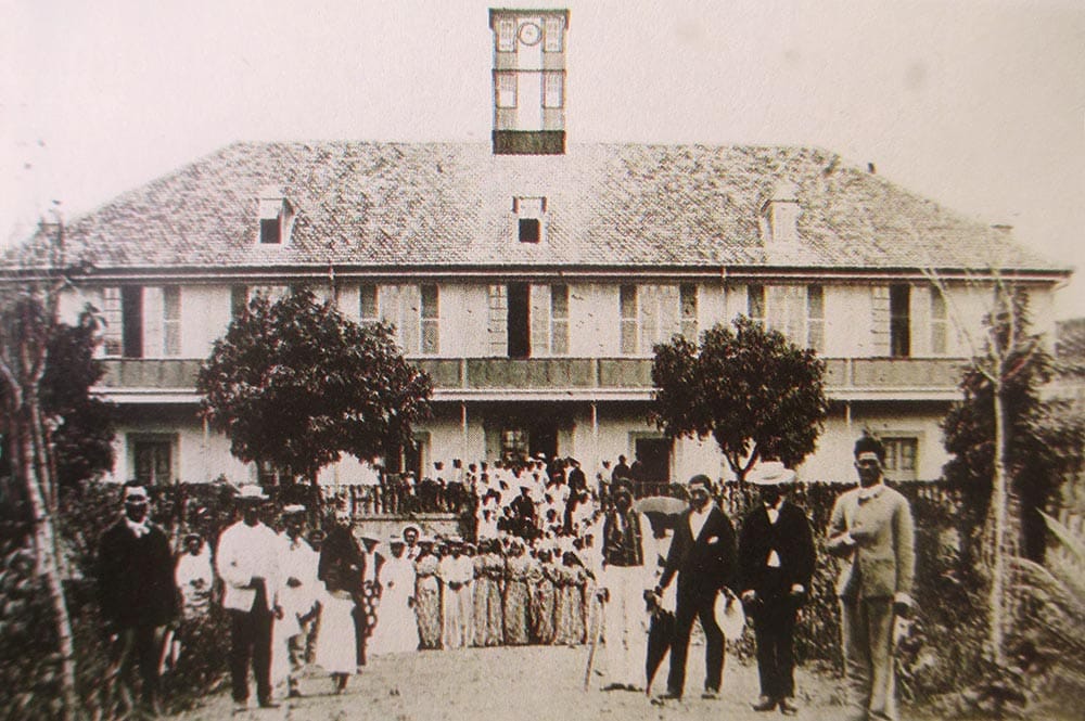 inauguration de l'évêché de la Mission, à Papeete en 1875.