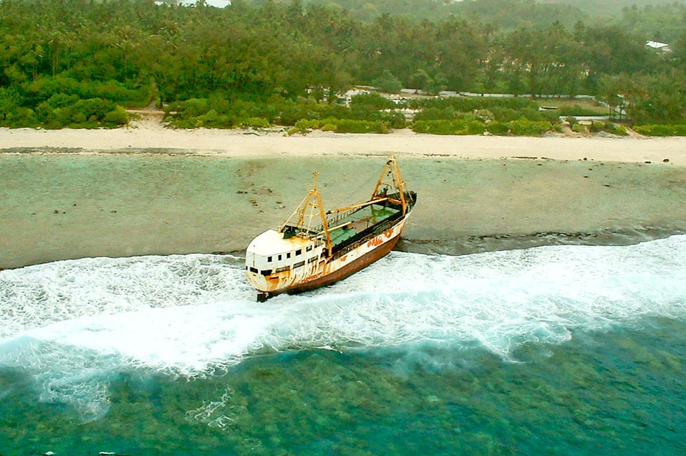 Epave du navire Vaeanu II à Rimatara