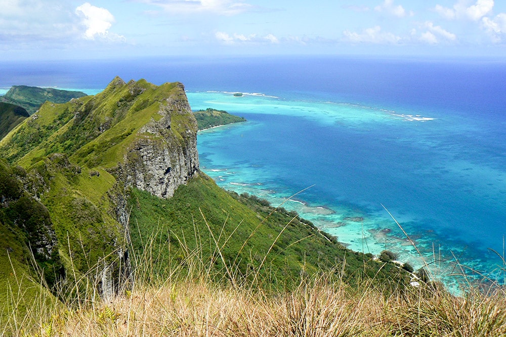 Mont Hiro à Raivavae. Photo Tahiti95