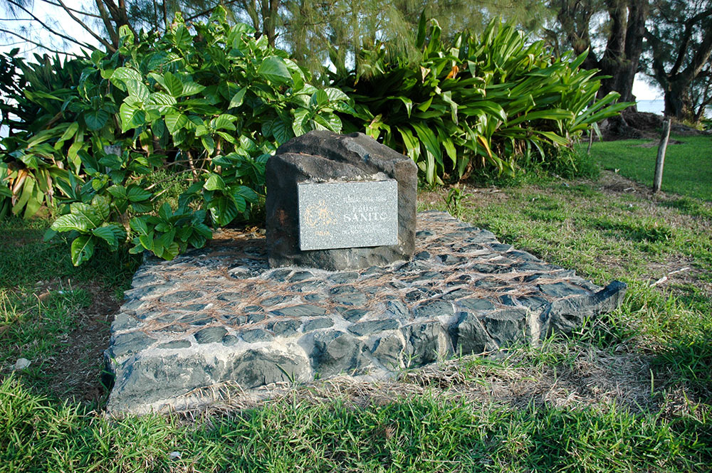 Monument des pasteurs Sanito de Taahueia - Tubua