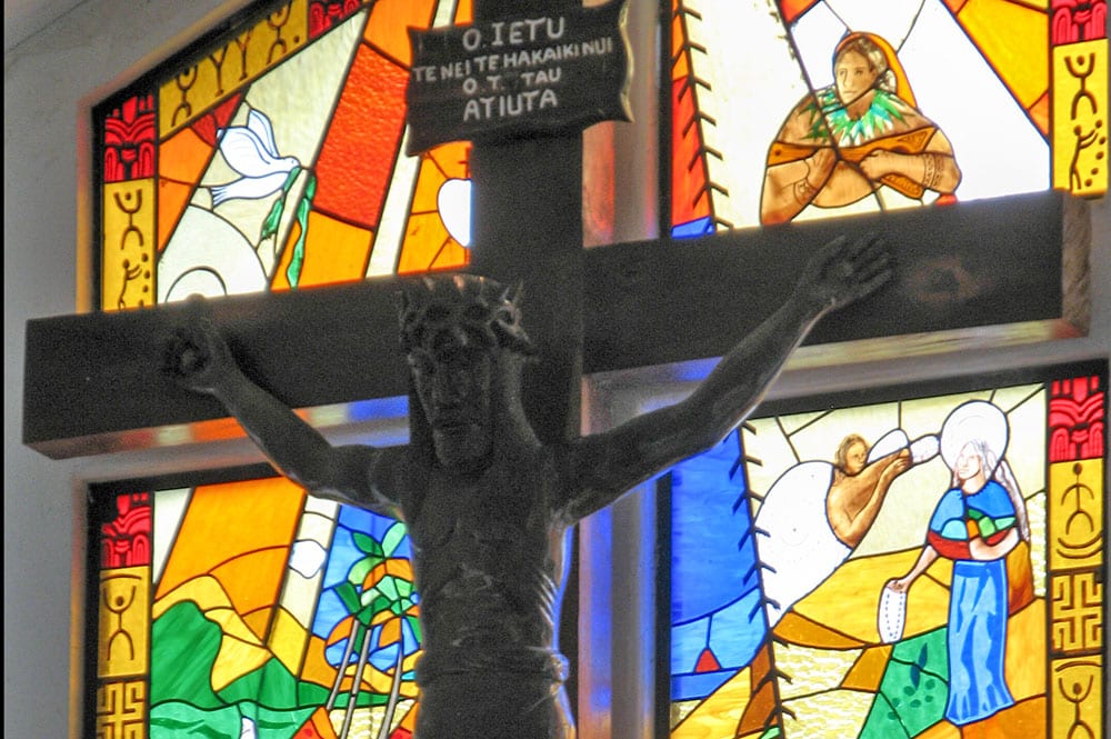 Vitrail de l'église de Vaipaee à Ua Huka, Marquises