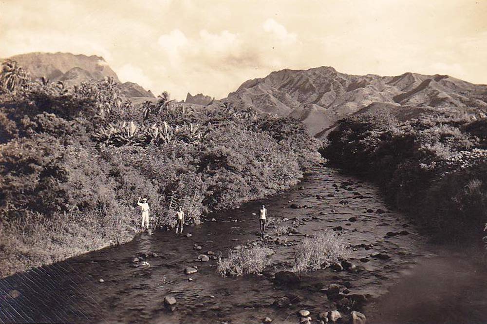 La rivière de la Fautaua vers 1910-1920