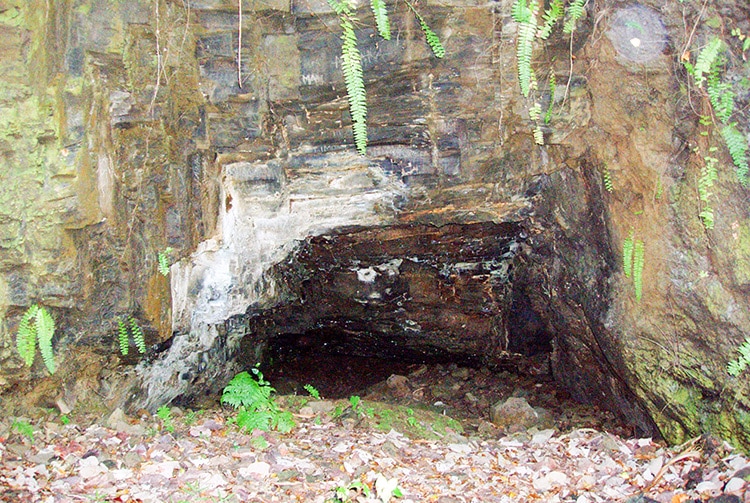 Grotte Ana Poiri à Raiavavae