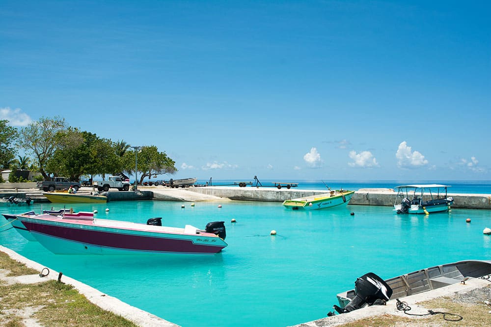 Port du village de Tiputa à Rangiroa en 2016 © Tahiti Heritage