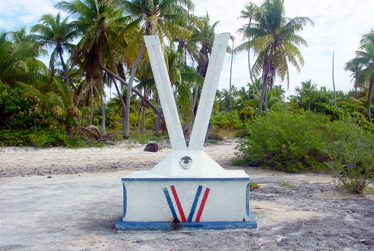 Stèle du gendarme Viry, Putuahara - Anaa
