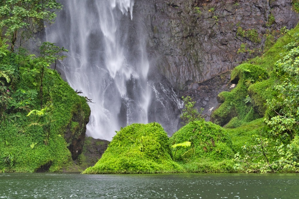 Cascade Puraha, Vallée de la Papenoo.