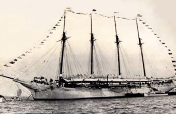 La Kaimiloa, goélette à quatre mâts des Kellum