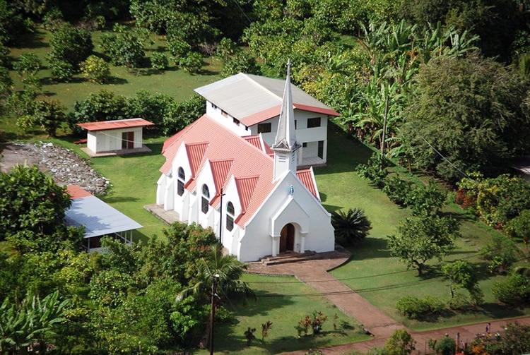 Eglise de Hanavave à Fatu Hiva. Photo Purutaa