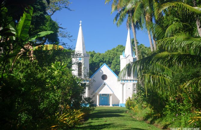 Eglise Notre Dame de Paix d'Akamanu , Gambier © Tahiti Heritage