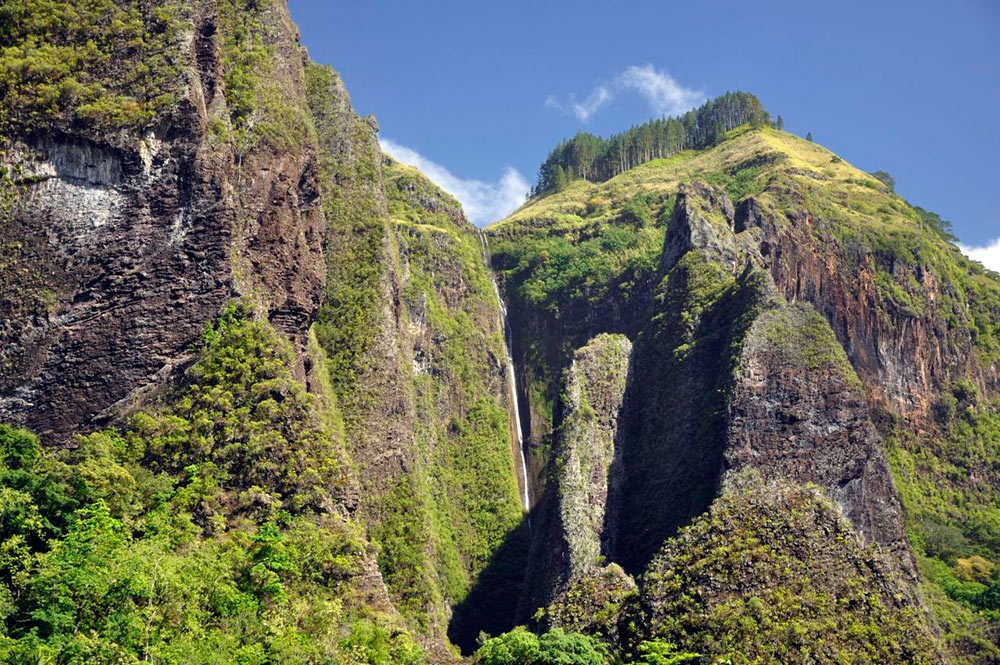 Cascade de Hakaui à Nuku Hiva. Photo jeansauc