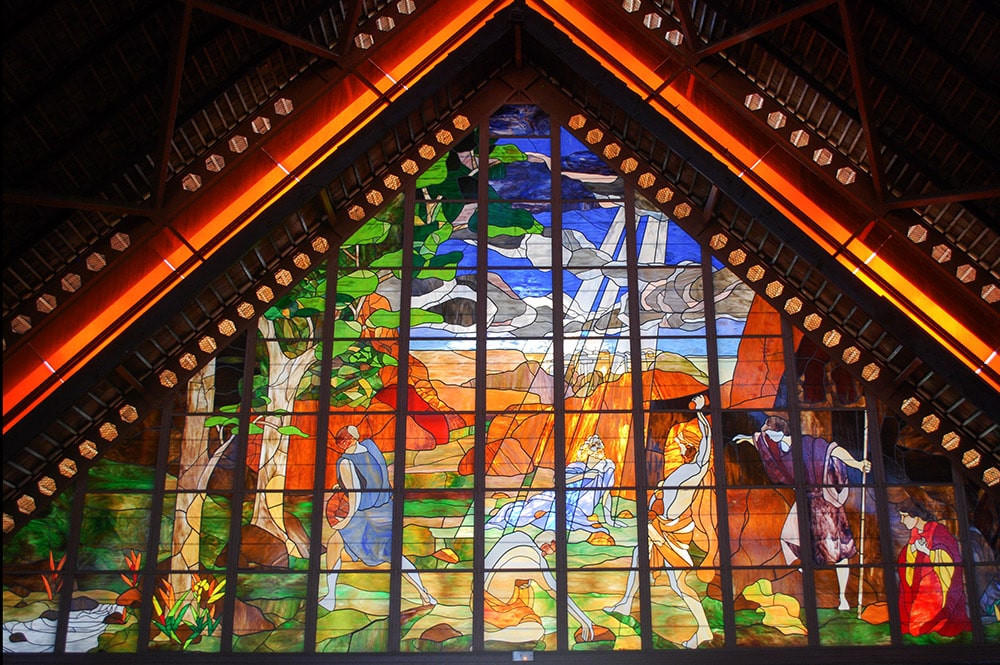 Toiture de l'Eglise Saint-Etienne de PUnaauia. Photo Matarai