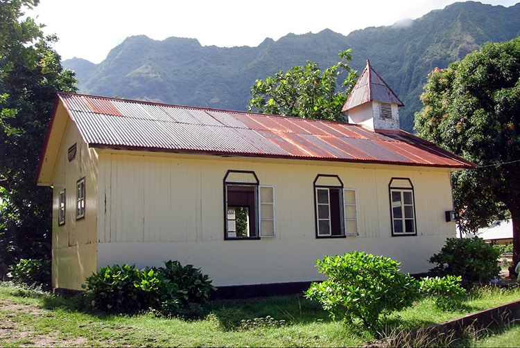 Temple protestant de Vaitahu, île de Tahuata. Photo Heidy Baumgartner-Lesage