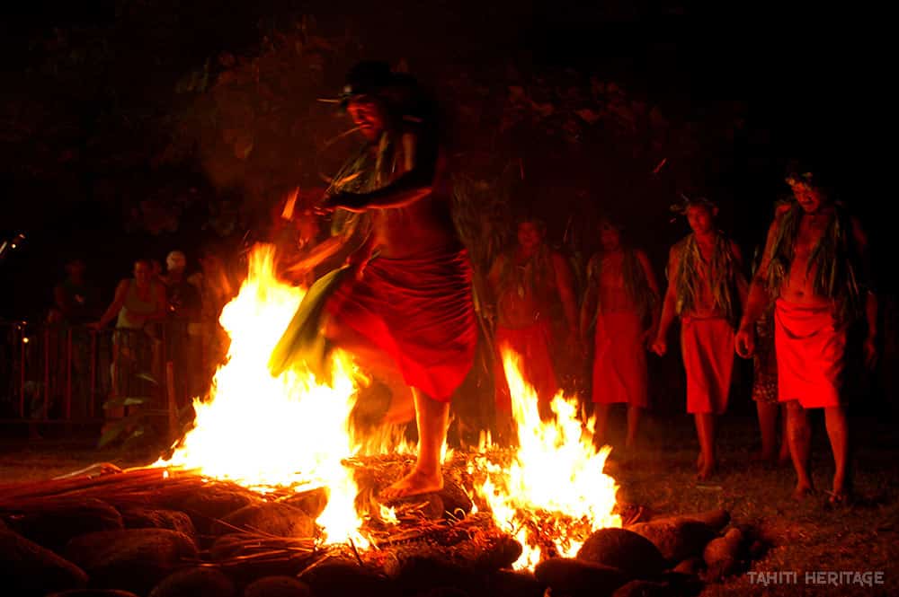 Marche sur le feu, Umu ti © Tahiti Heritage