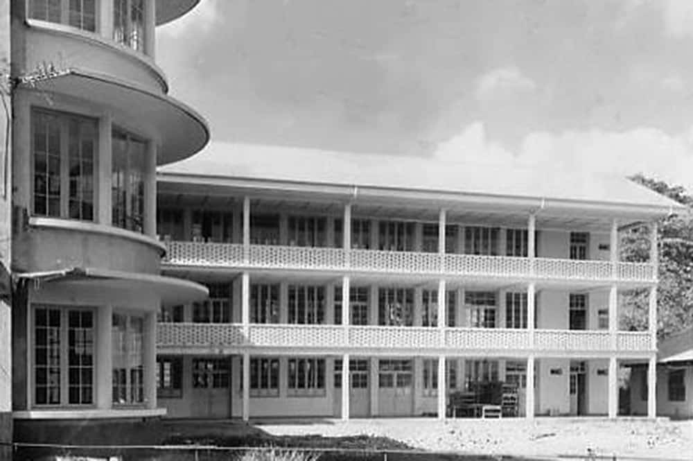 Le collège Gauguin lors de son inauguration en 1950