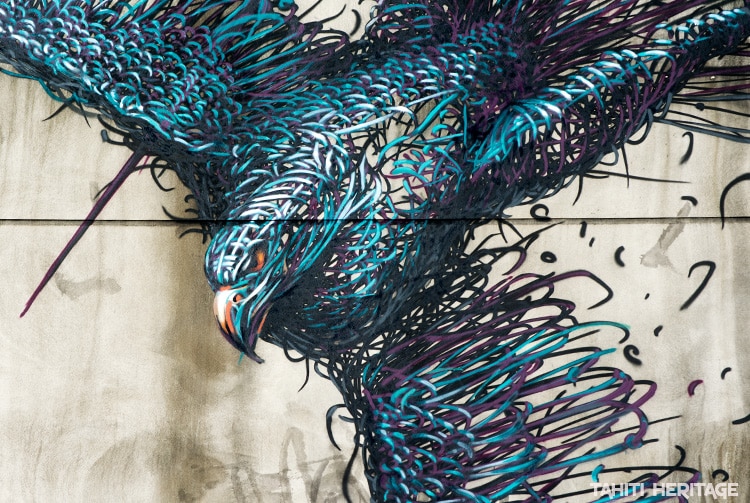 Street art, tête de l'oiseau à Papeete.