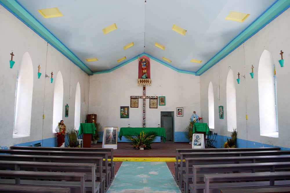 Intérieur de l'église de Raroia © Tahiti Heritage