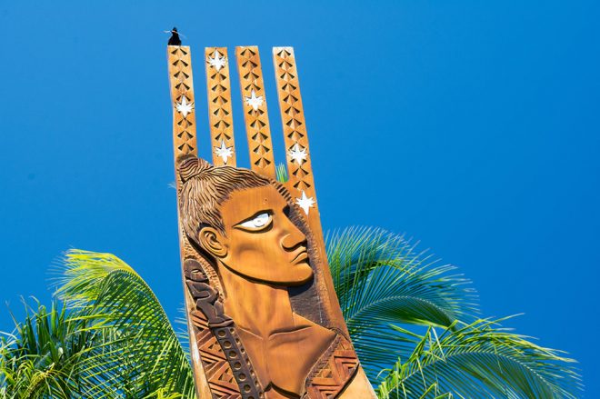 Monument Hokulea dans les jardins de Paofai, Papeete, en 2016