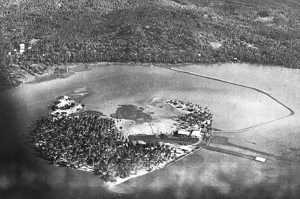 L'hydrobase du motu Tahiri en 1955