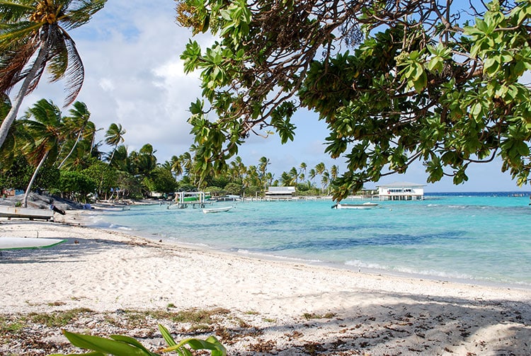 Plage de Raroia © Tahiti Heritage