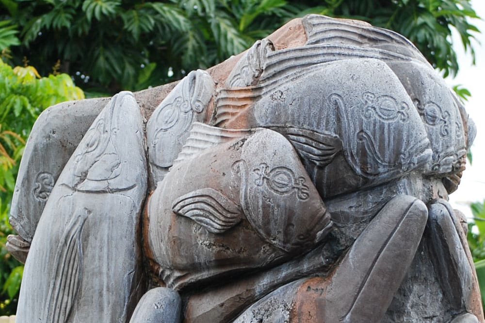Sculpture de Umupaura, la pêche miraculeuse – Papeete