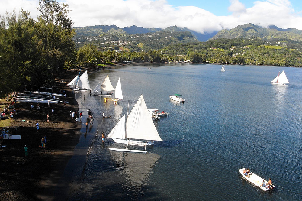 Baie de Matavai, Mahina, Tahiti. Photo Pierre Lesage