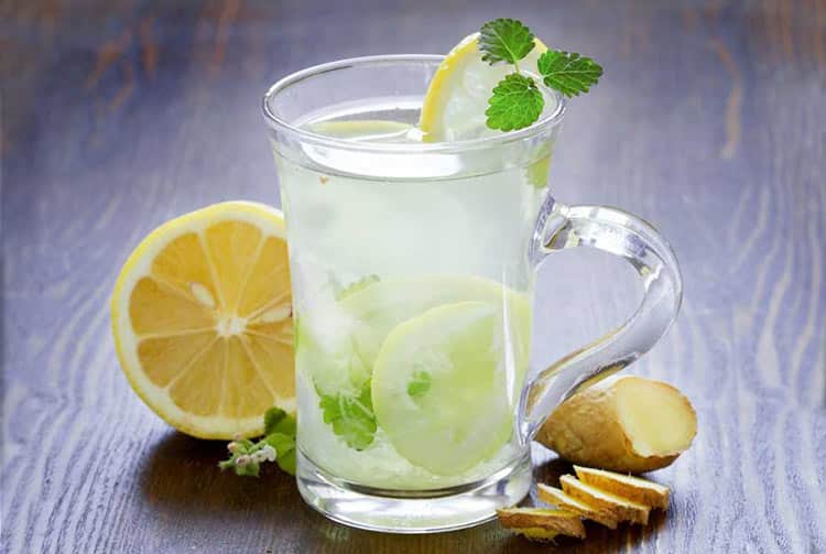 Infusion froide de gingembre et citron