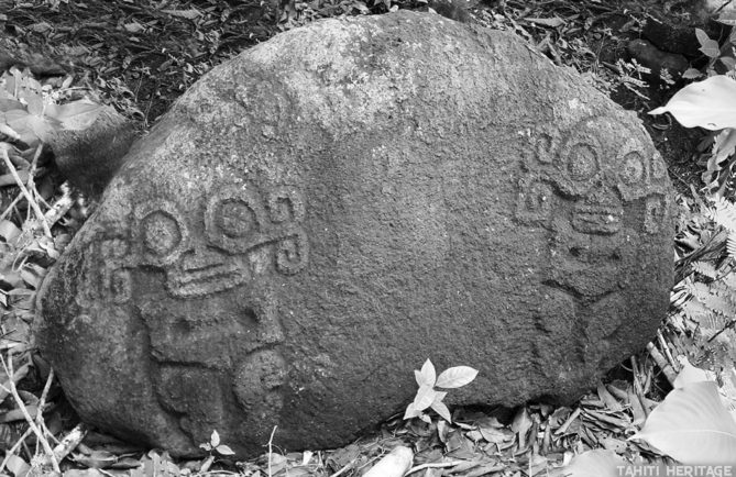 Pétroglyphes contemporains sur la légende de la Taharu'u avec Honoura