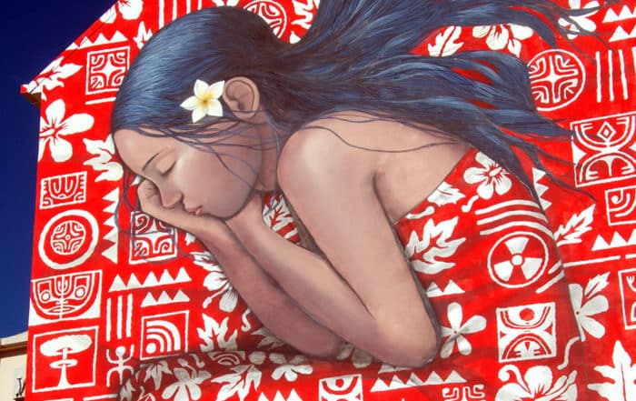 Street art, la tahitienne rouge par Seth et HTJ. Photo Tahiti Heritage