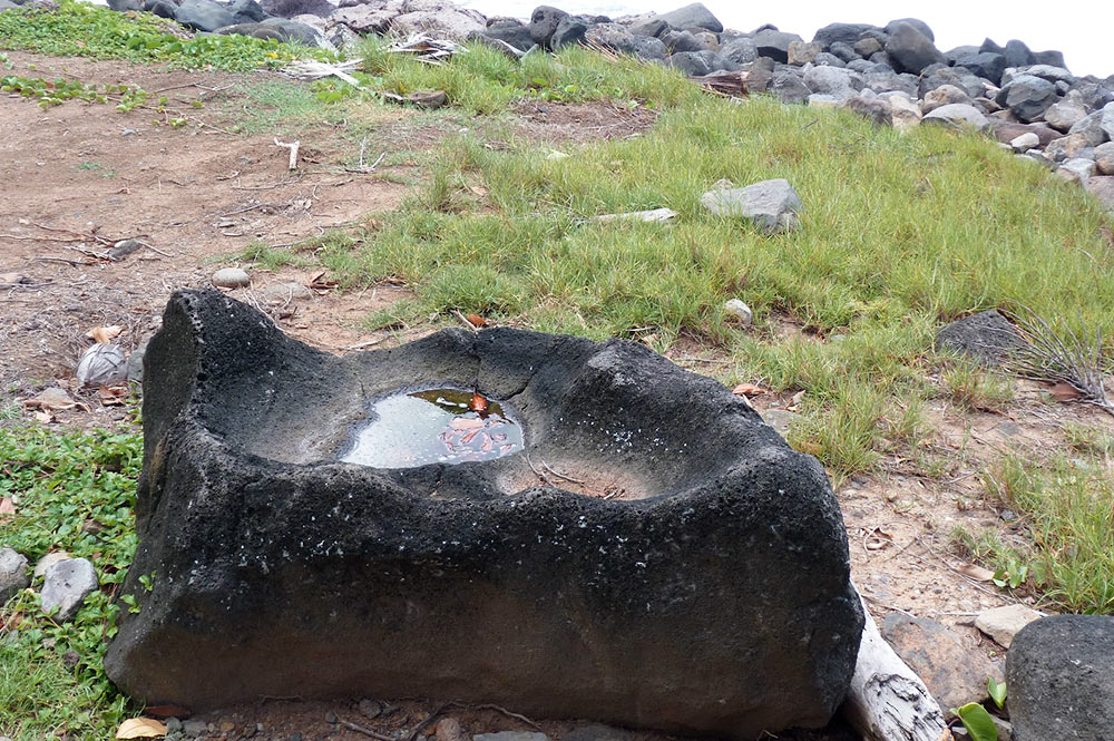 Empreinte de Makaiaanui à Haapapa. Photo heitaa-felimataohu