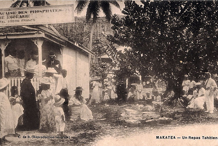Un repas tahitien à Makatea - C de Balman