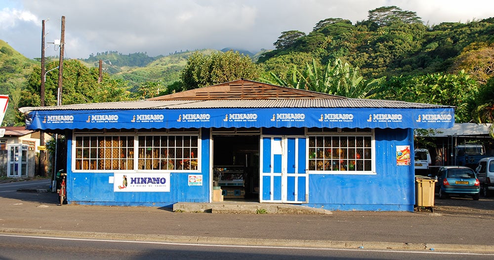 magasin bleu d'Arue