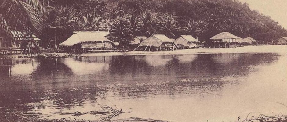 Le village de Vaiea à Maupiti vers 1910