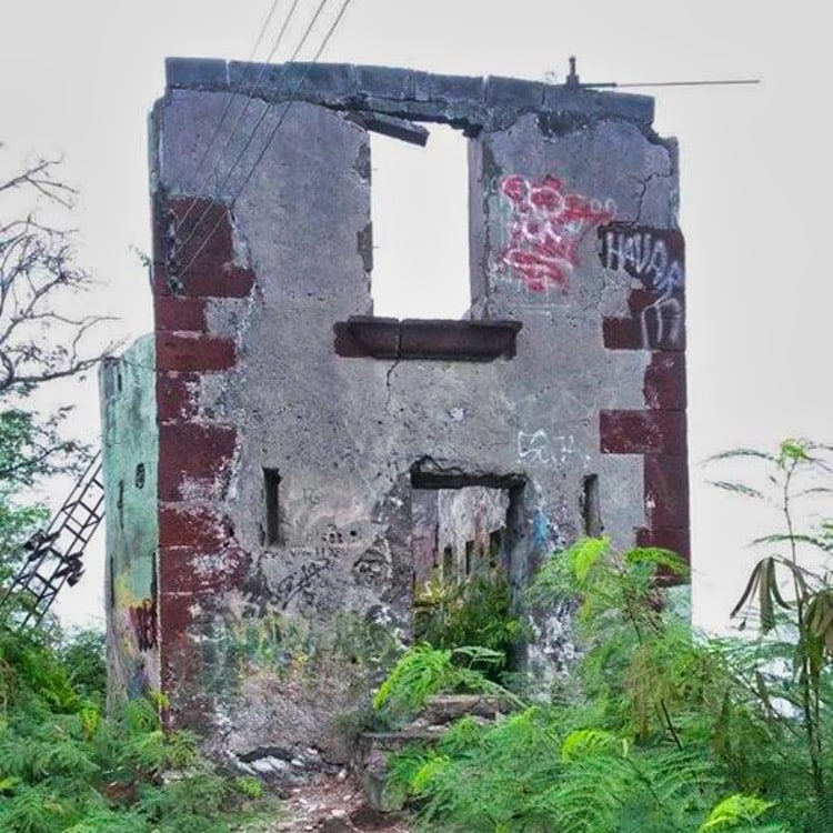 Fort Perrotte de la Punaruu, Punaauia